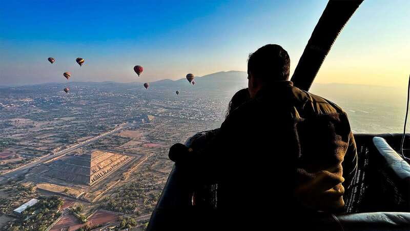 Teotihuacan: Hot Air Balloon Ride with Breakfast - Breakfast in San Juan Teotihuacán: included, but plan for the extra step