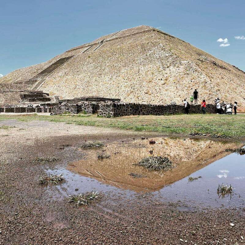 Teotihuacan is more than 2 big pyramids it's a whole culture - Pyramid of the Moon: A Different Angle on the Sacred