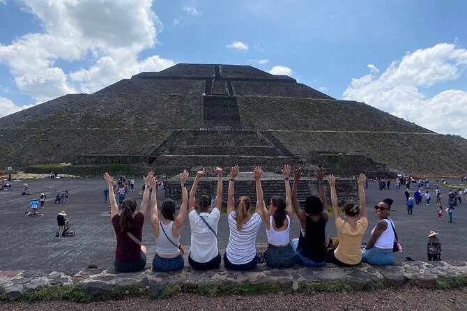 Teotihuacan Morning Tour Explore without Crowds - From the pickup to the entrance: small group pacing you can feel