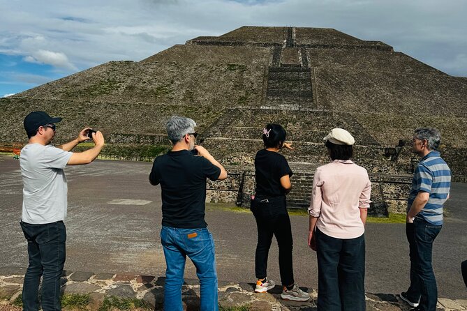 Teotihuacan Morning Tour Explore without Crowds - Pyramid of the Sun: scale, steps, and when to look up