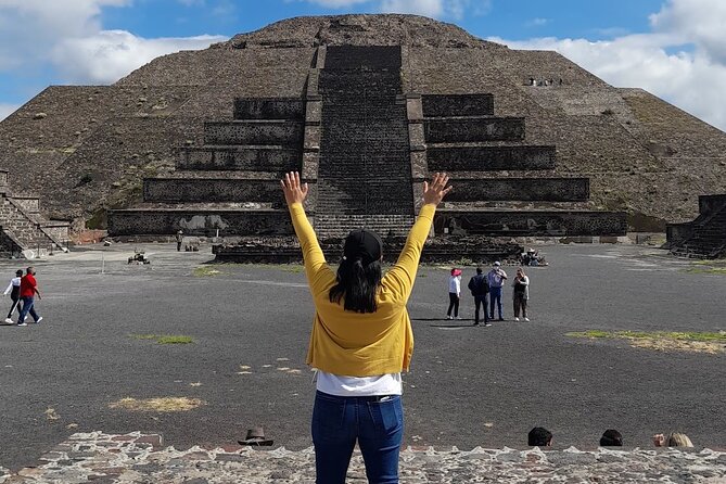 Teotihuacan Morning Tour Explore without Crowds - Avoiding the crowd and skipping the tourist-shop stops