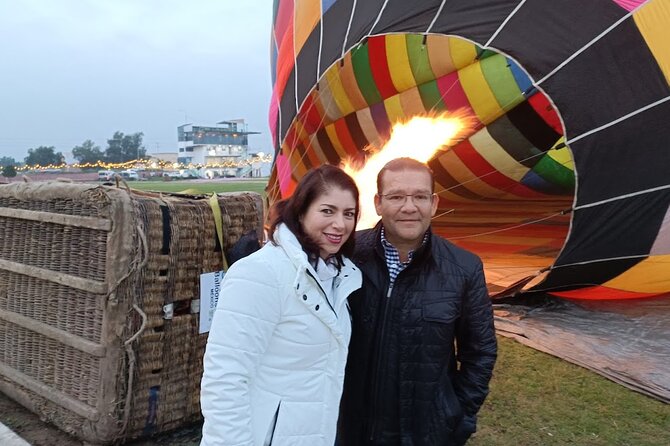 Teotihuacan Private Tour and Shared Hot Air Balloon Ride - 5:00 am pickup and a balloon morning that starts with coffee