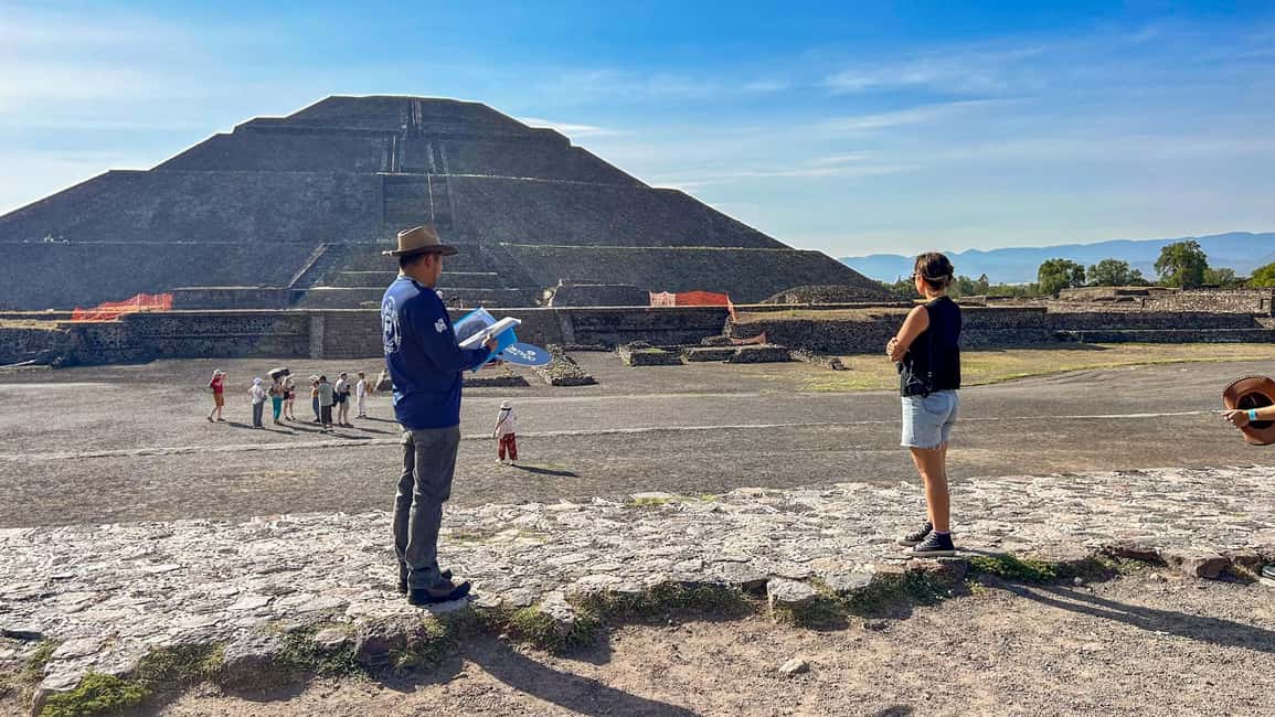 Teotihuacan Pyramids: Guided Tour with Entry Ticket Included - A guided walk you can actually follow (Avenue of the Dead)