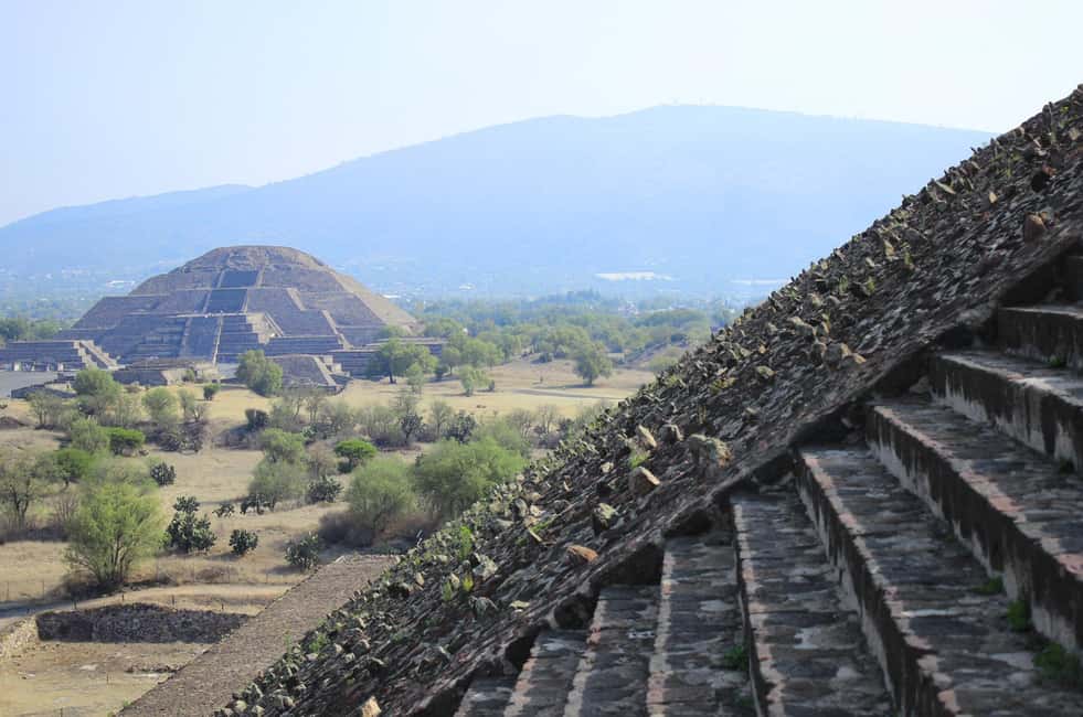 Teotihuacan Pyramids: Skip-the-Line Entry Ticket - Avenue of the Dead: the best way to feel the ancient city plan