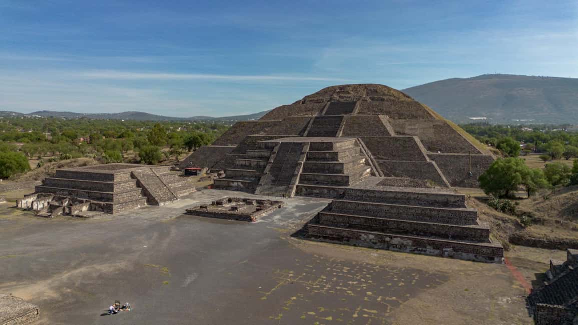 Teotihuacan Pyramids: Skip-the-Line Entry Ticket - Using the 8 am–5 pm window for your own pace
