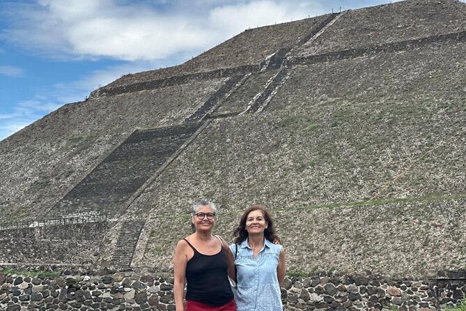 Teotihuacan Tour from CDMX with Transportation and Breakfast - More than monuments: craft workshop and pre-Hispanic drink tasting