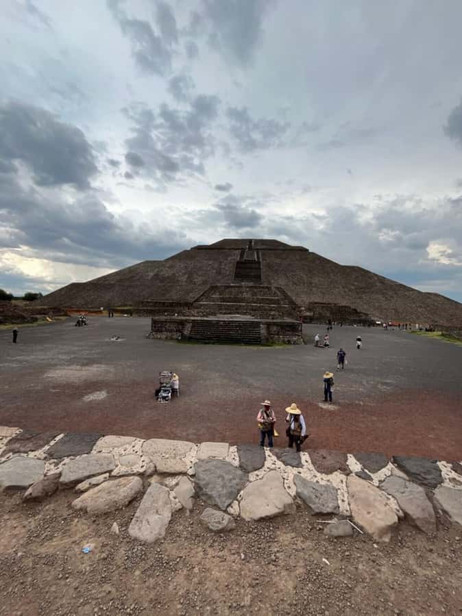 Teotihuacan VIP: Tour of the pyramids and Basilica of Guadalupe, tourist areas - Key things to know before you go