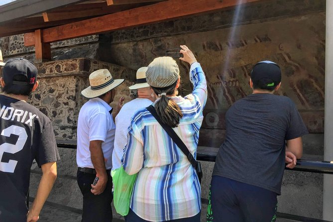 TEOTIHUACAN with a certified local guide -PRIVATE & SHARED OPTION - Stop 2: Museo de Sitio Teotihuacan and what to look for in 30 minutes