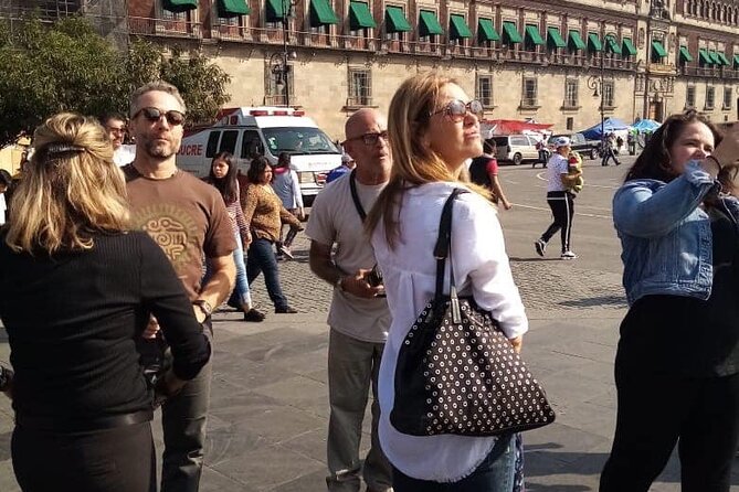 The best and most complete PRIVATE CITY TOUR through the Historic Center - Stop-by-stop: Monument to Revolution and the Alameda’s Inquisition connection