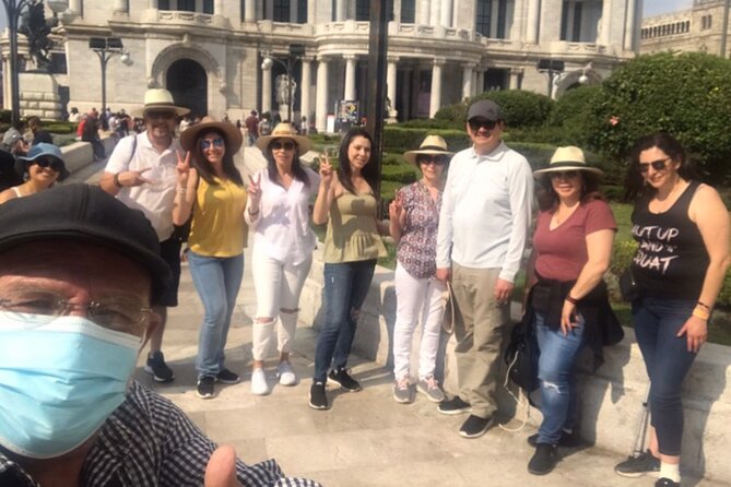 The best and most complete PRIVATE CITY TOUR through the Historic Center - Zócalo, the Templo Mayor area, and Catedral Metropolitana interior time