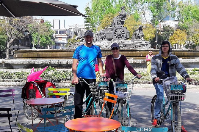 The best of Mexico City Bike Experience EXPRESS - Stop 5 and 6: Historic Center and the Zócalo square