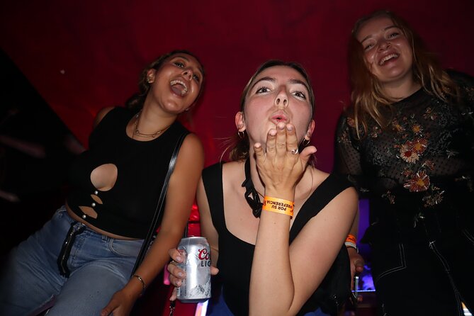 The Mexico City Pub Crawl: A real chilango night - Stop 2: Cabaret La Perla for Drag Show Energy