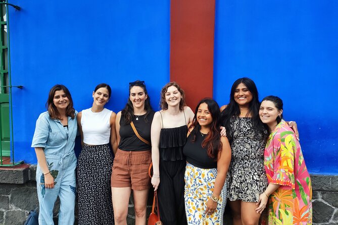 Ticket Museum Frida Kahlo and tasting in Coyoacan Market - Key Things You’ll Notice on This Coyoacán + Casa Azul Tour