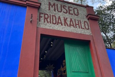 Ticket Museum Frida Kahlo and tasting in Coyoacan Market - Getting Into Casa Azul: The Real Value Is the Timing
