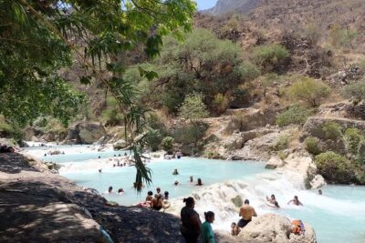 Tolantongo Caves, Grottos and Waterfall Tour from CDMX - Your ride and tour setup: AC comfort, Wi‑Fi, and a real starting point