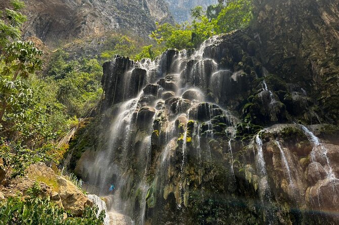 Tolantongo Private Tour + Pastes + One Day at the Hot Springs - Who should book this Tolantongo private tour?