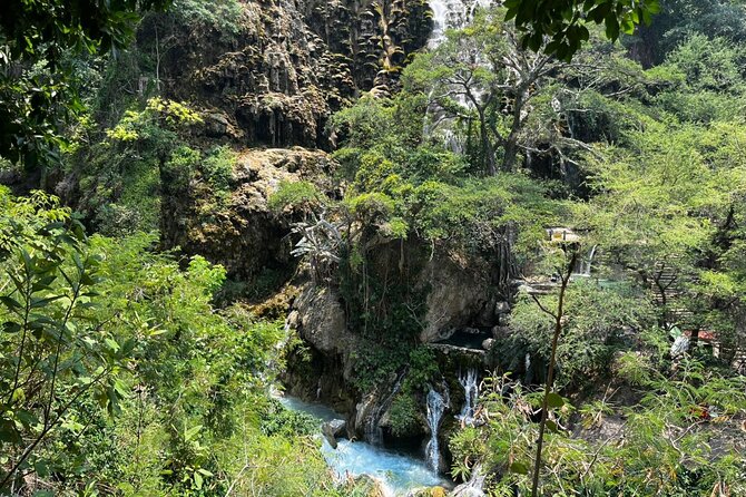 Tolantongo Private Tour + Pastes + One Day at the Hot Springs - Should you book?