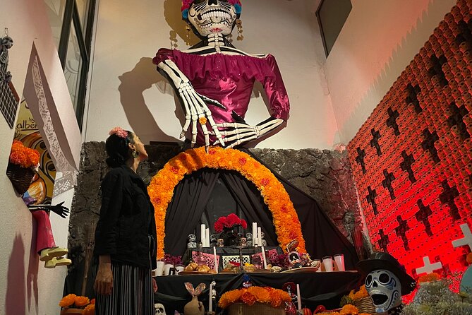 Tour cultural e inmersivo en Casa Dia de Muertos - Quick Hits Before You Go