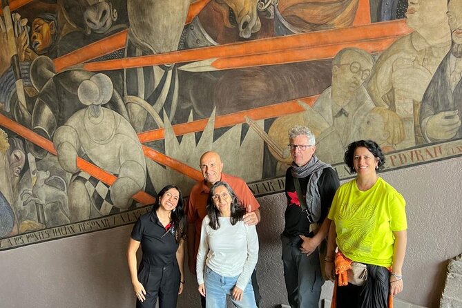 Tour history of Muralism in Mexico - Key highlights to look for on the mural walk