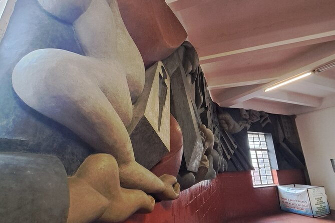 Tour history of Muralism in Mexico - Finishing at Palacio de Bellas Artes: the fine-arts link