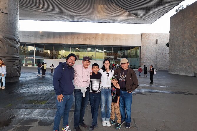 Tour Museum Anthropology and Castle Chapultepec Small groups - Who should book this tour?