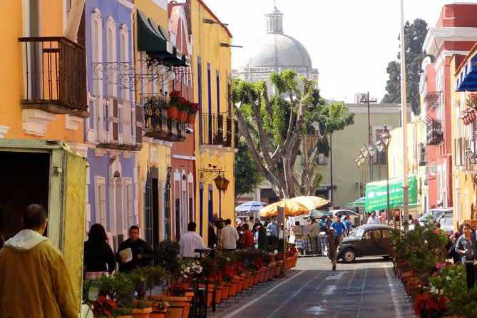 Tour to Puebla and Cholula - Puebla’s Zócalo: your best chance to soak in the historic center