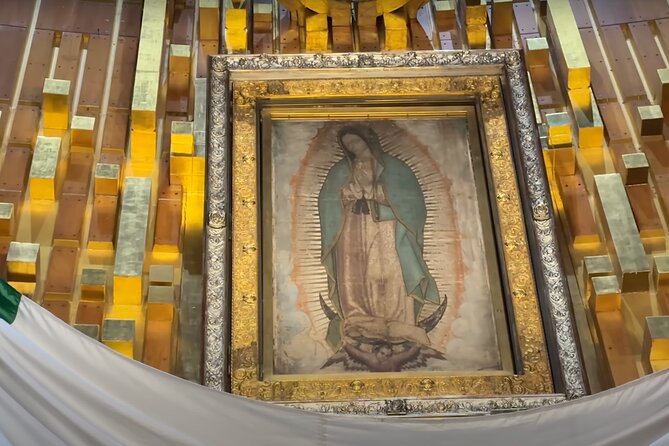 Tour to Teotihuacan, Basilica of Guadalupe and Tlatelolco - Basilica de Santa Maria de Guadalupe: guided visit at a major pilgrimage site