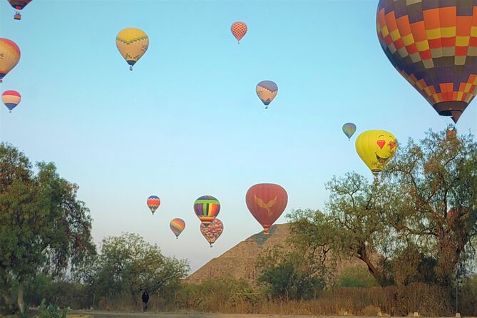 Tour to Teotihuacan from CDMX with entrances included - Pyramid of the Sun: your big scale moment