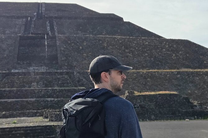 Tour to Teotihuacan with Pickup from Parque Mexico - A quick coffee at Panadería Rosetta before you hit the ruins