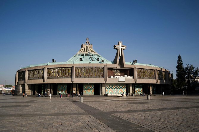 Tour to the Pyramids of Teotihuacán and Basilica of Guadalupe - Stop 1: Teotihuacán Pyramids in a 2-Hour Guided Window