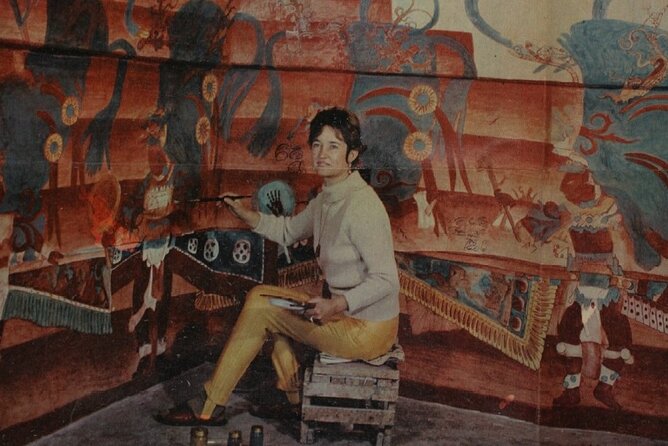 Tour Women Muralists : Strokes that resist Mexico City - The guide makes the theme work (and why that matters)