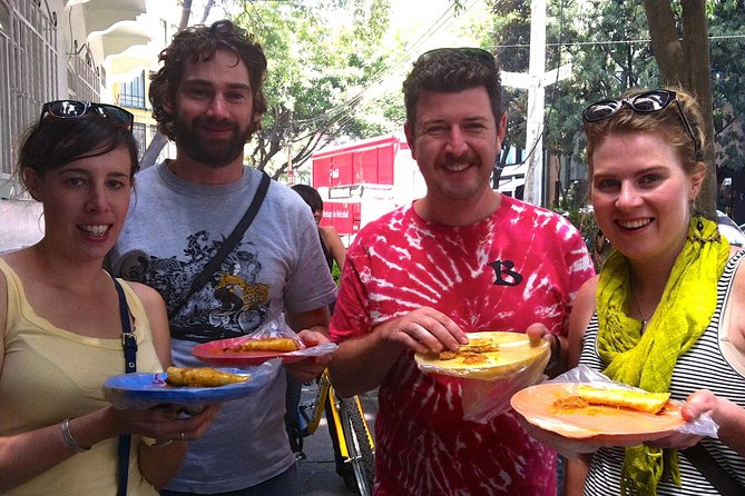 Ultimate Taco & Mezcal Experience in Polanco – A Foodie’s Dream! - The mezcal lesson: what an artisan producer teaches before you start tasting