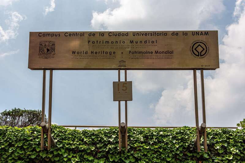 UNAM: Murals & Revolution - Campus murals in sequence: Siqueiros to Eppens