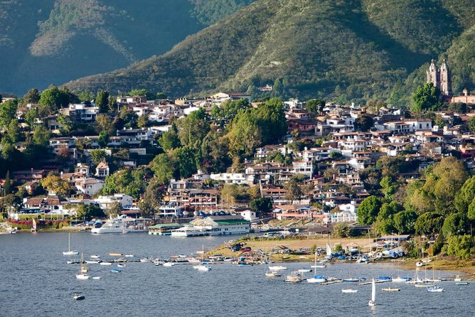 Valle de Bravo: Private & Small group tour from Mexico City - Guides and Drivers Who Make It Smoother