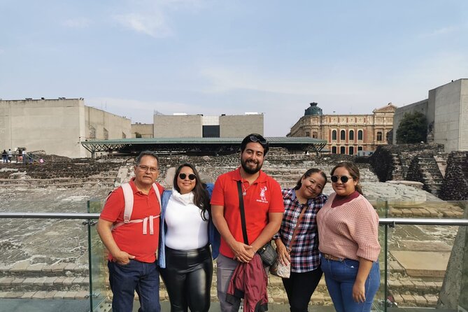 Walking Tour in Historic Center CDMX - Palacio de Minería and Museo Nacional de Arte: power in silver and craft in stone