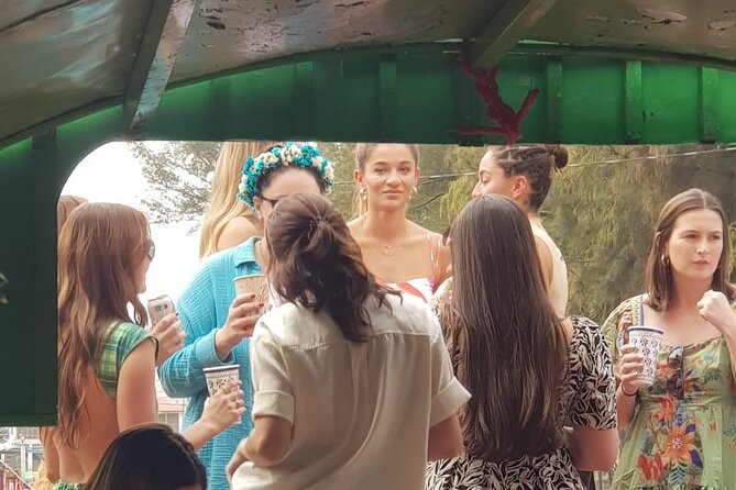 "Xochimilco: A Floating Mexican Fiesta" - Who This Xochimilco Floating Fiesta Fits Best