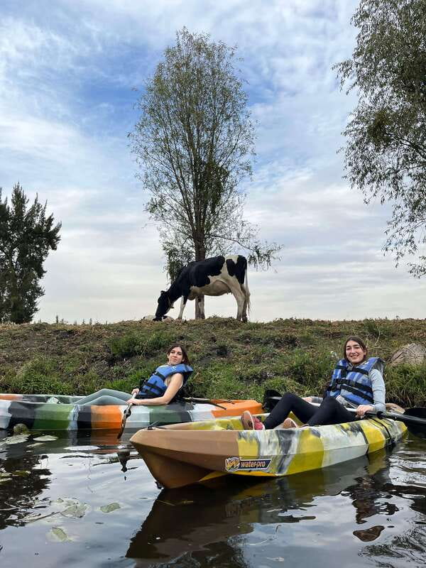 Xochimilco: amanecer en kayak Ciudad de México - Where the tour time goes: balancing paddling and land stops