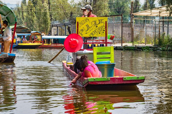 Xochimilco Floating Adventure - Small Groups - Private small groups: why this matters more than you think