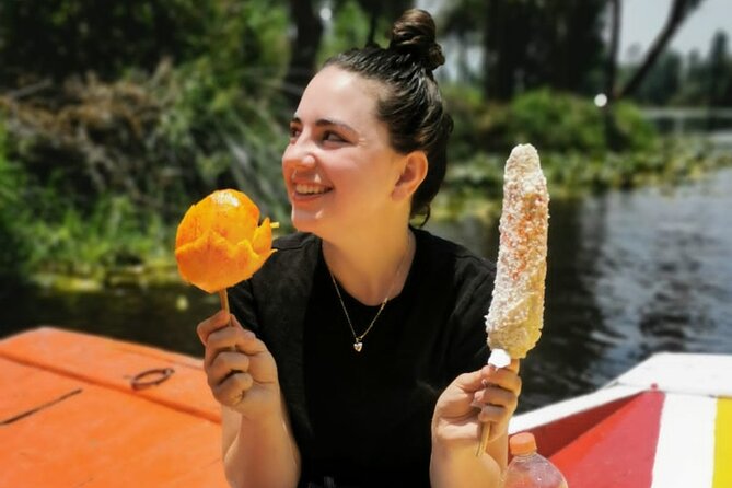 Xochimilco Magic: Culture, Canals & Mezcal, 3hr boat adventure! - Stop 2: Laguna Tlilac and the La Llorona legend