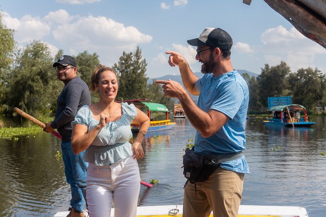Xochimilco Magic: Culture, Canals & Mezcal, 3hr boat adventure! - Stop 4: Ajolotario Tlazocamati Tonantzin—seeing axolotes (extra ticket)