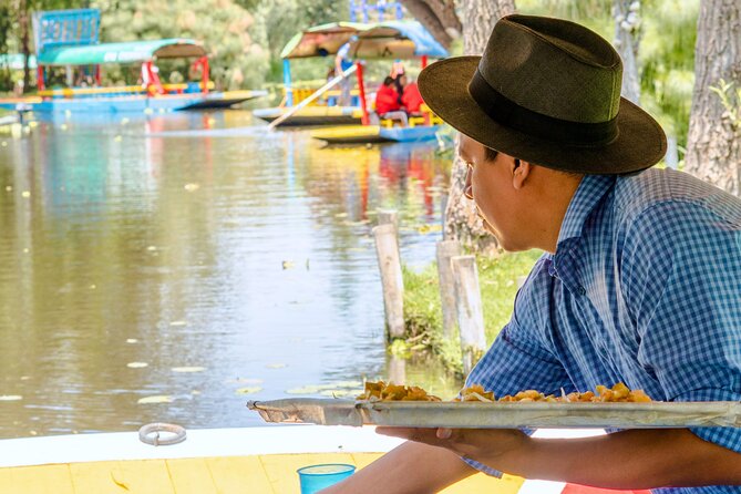 Xochimilco Magic: Culture, Canals & Mezcal, 3hr boat adventure! - Lunch, tacos, snacks: the food value (and the one thing to watch)